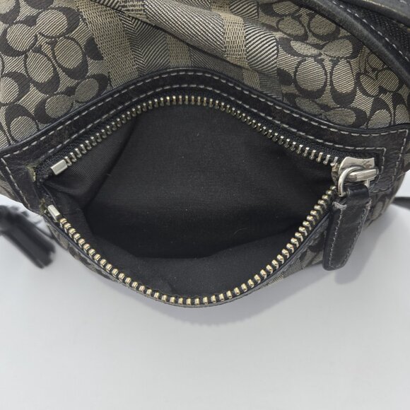 Coach Legacy Black Gray Signature Logo Purse Jacquard Duffle Shoulder Bag Tass - Picture 12 of 16